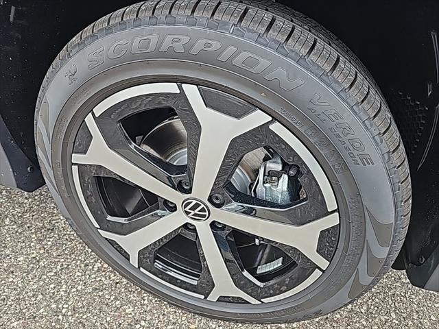 new 2025 Volkswagen Tiguan car, priced at $35,466