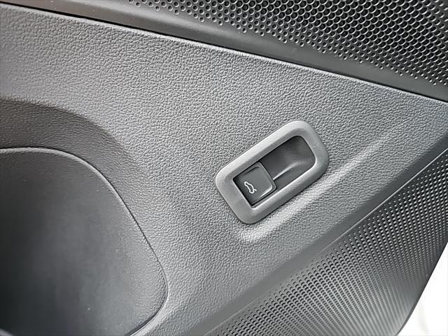 new 2025 Volkswagen Tiguan car, priced at $35,466