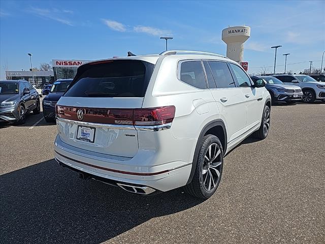 new 2025 Volkswagen Atlas car, priced at $54,675