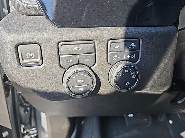new 2025 Chevrolet Silverado 1500 car, priced at $54,915