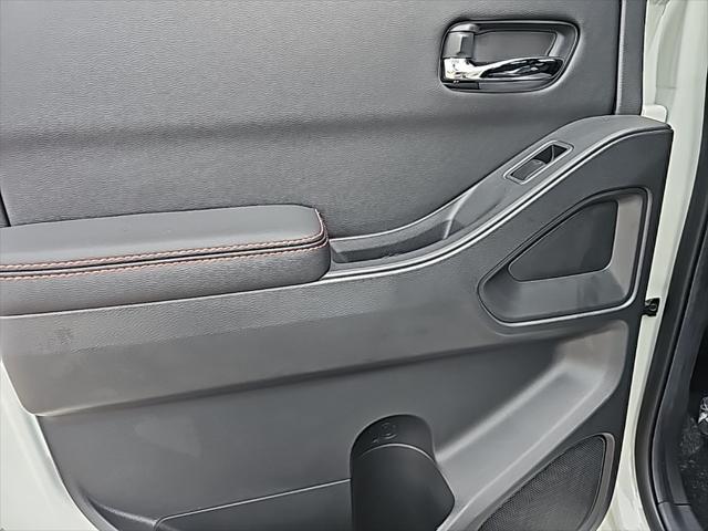new 2025 Nissan Frontier car, priced at $39,965