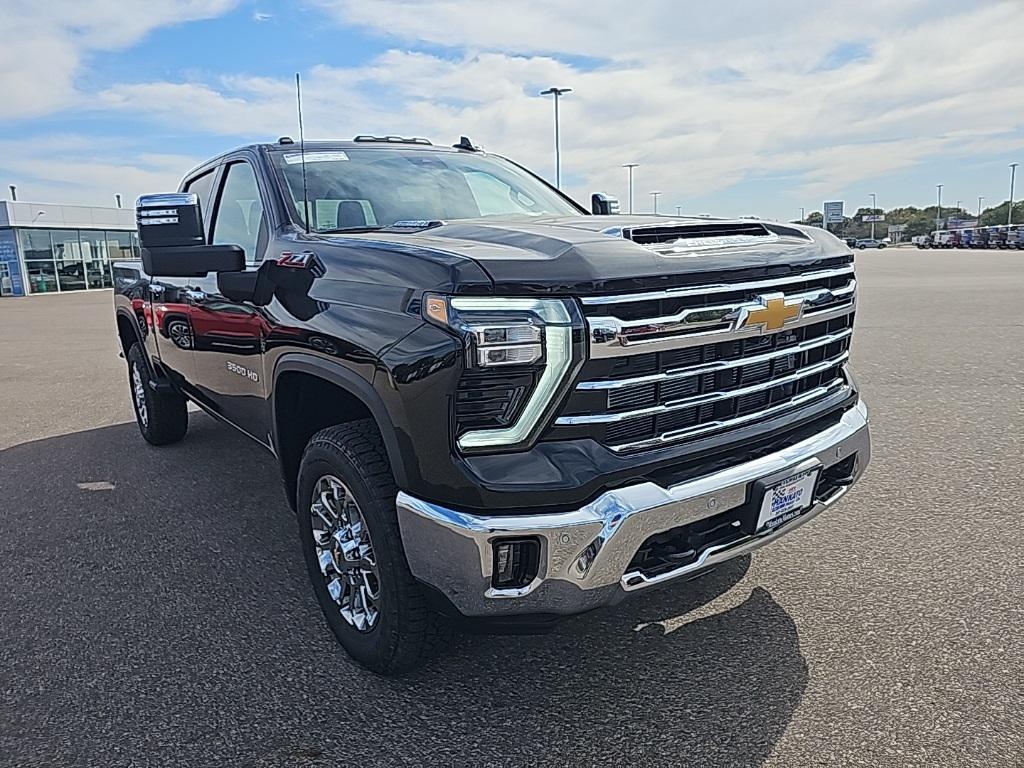 new 2026 Chevrolet Silverado 3500 car, priced at $78,905