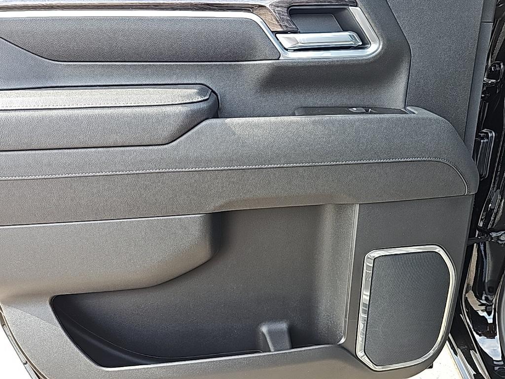 new 2026 Chevrolet Silverado 3500 car, priced at $78,905