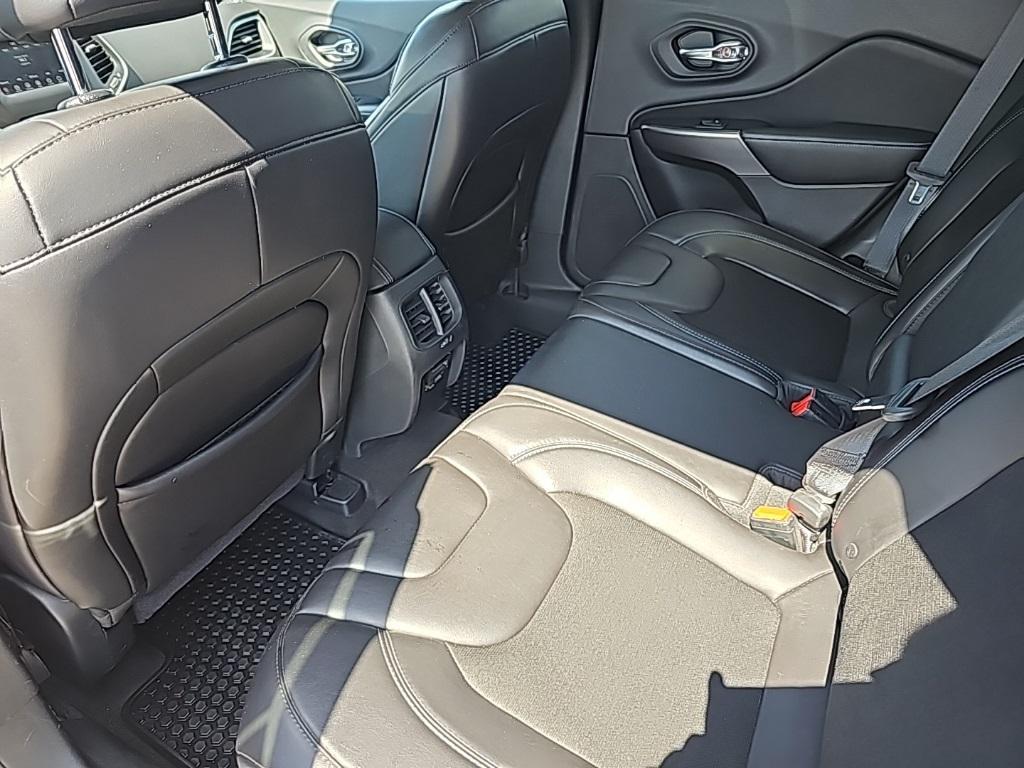 used 2019 Jeep Cherokee car, priced at $10,410