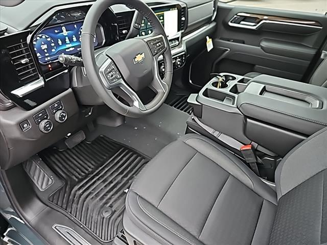 new 2025 Chevrolet Silverado 1500 car, priced at $54,655