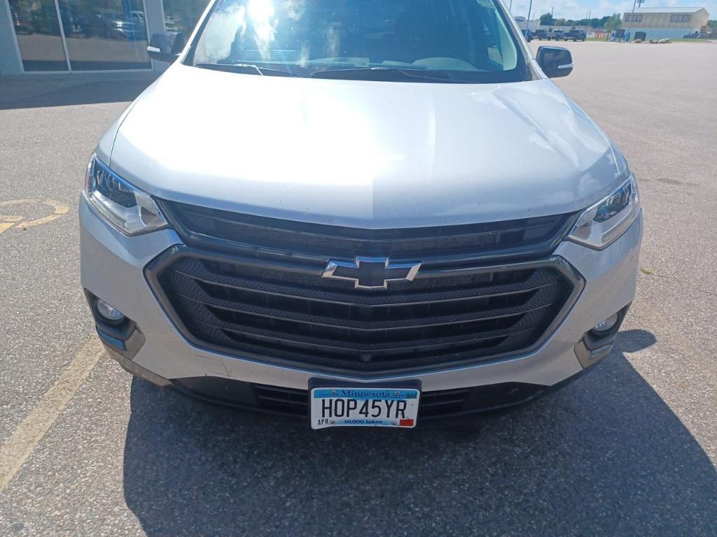 used 2021 Chevrolet Traverse car, priced at $29,169
