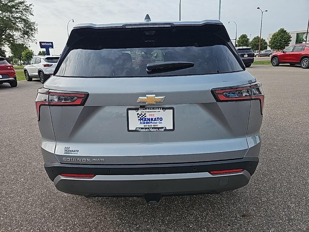 new 2026 Chevrolet Equinox car, priced at $33,040