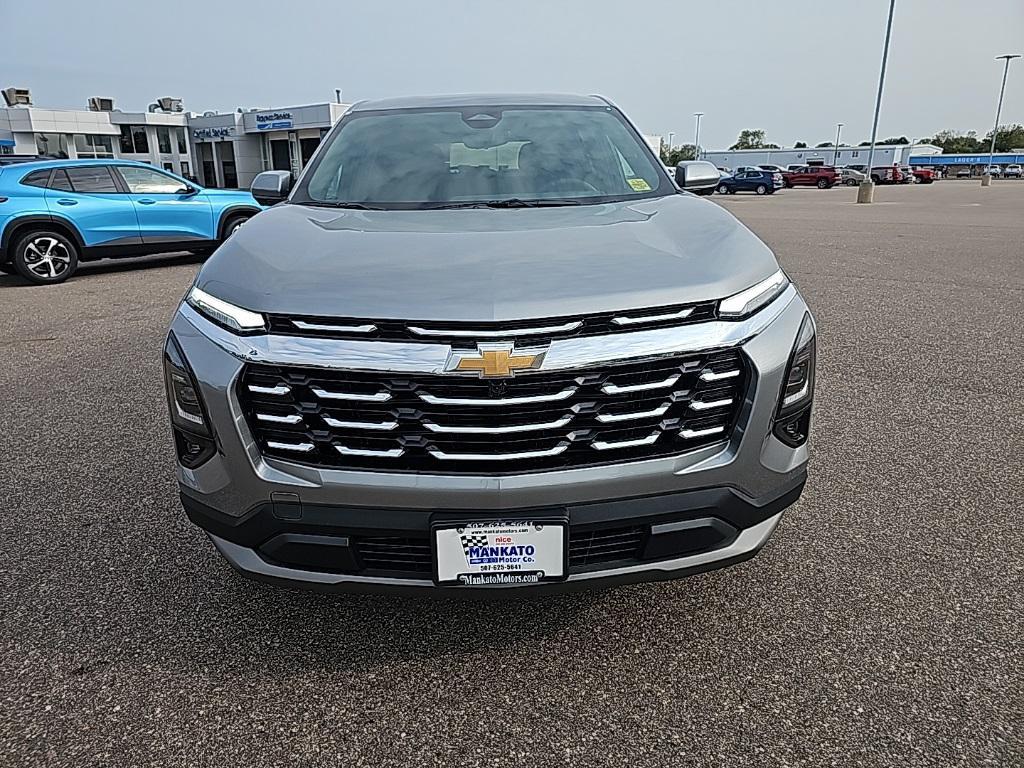 new 2026 Chevrolet Equinox car, priced at $33,040