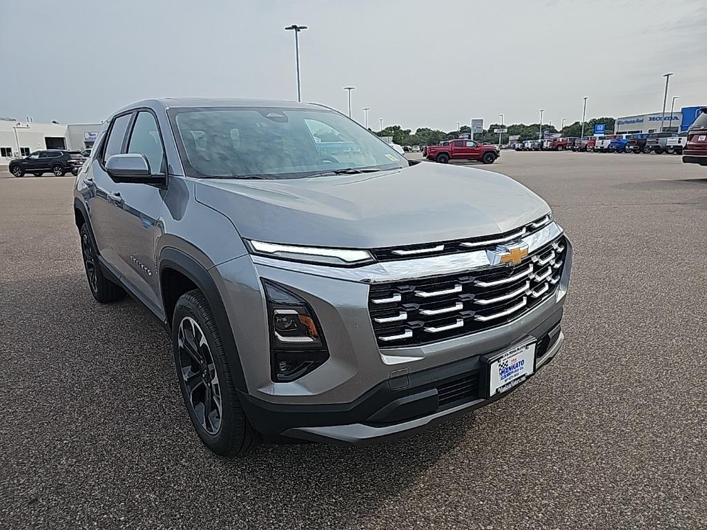 new 2026 Chevrolet Equinox car, priced at $33,040