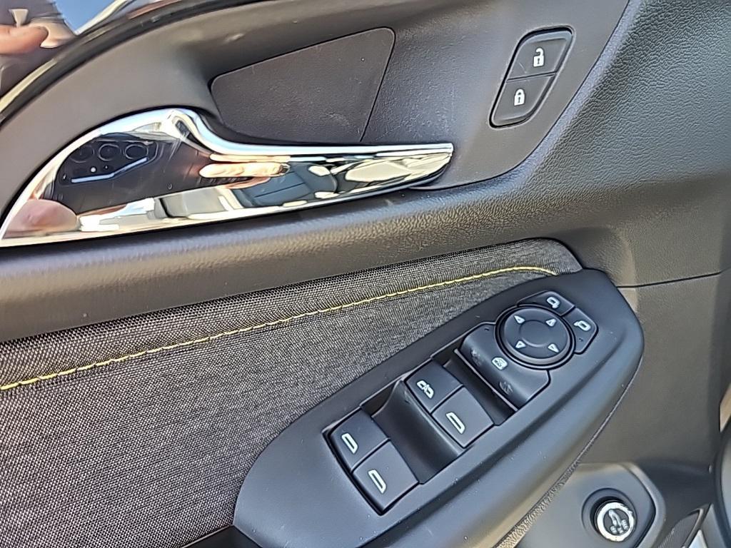 new 2026 Chevrolet TrailBlazer car, priced at $32,780