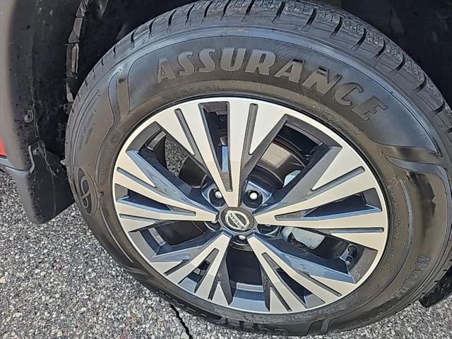 used 2021 Nissan Rogue car, priced at $24,999