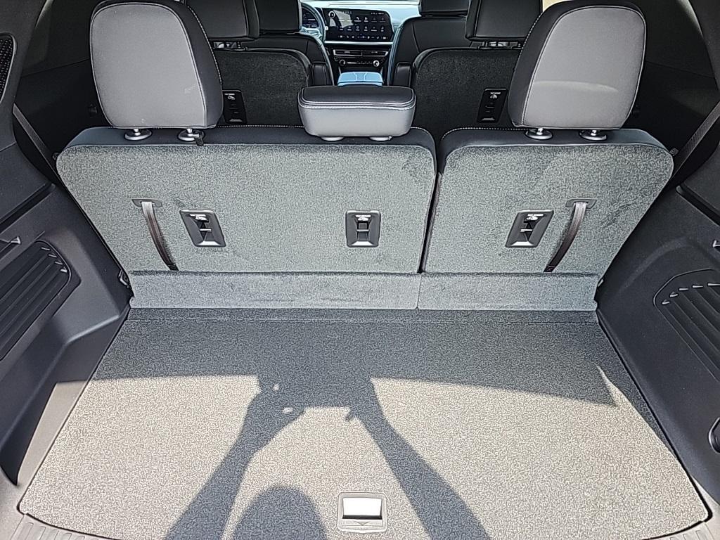 new 2026 Chevrolet Traverse car, priced at $45,920