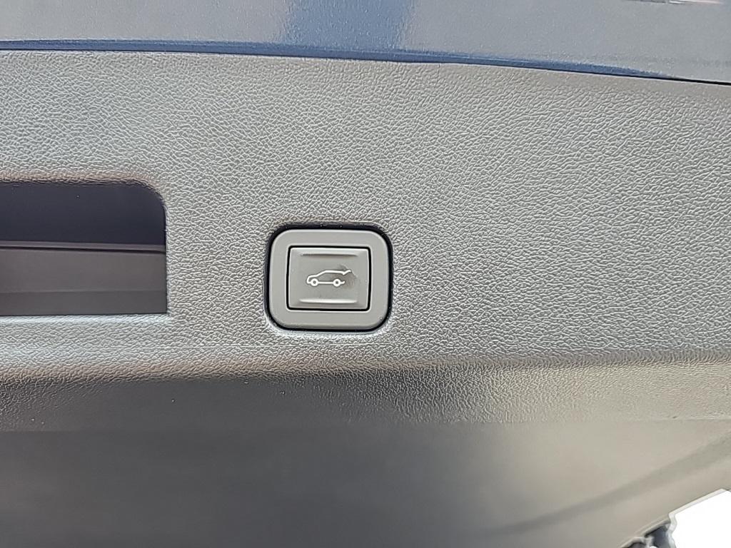 new 2026 Chevrolet Traverse car, priced at $45,920