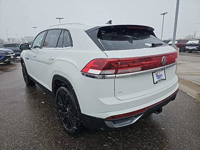 new 2025 Volkswagen Atlas Cross Sport car, priced at $46,103