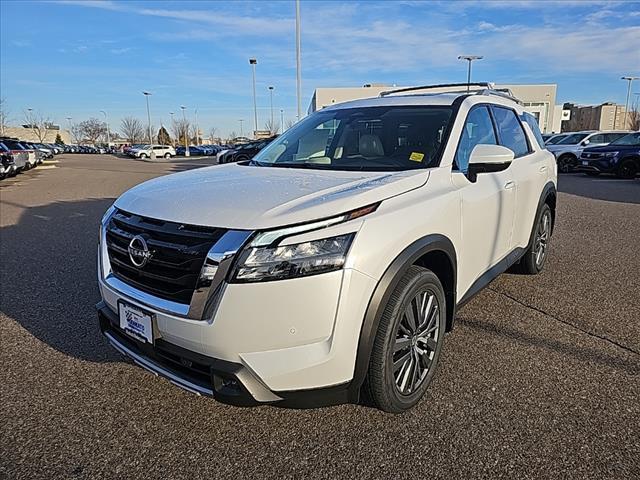 new 2025 Nissan Pathfinder car, priced at $50,375