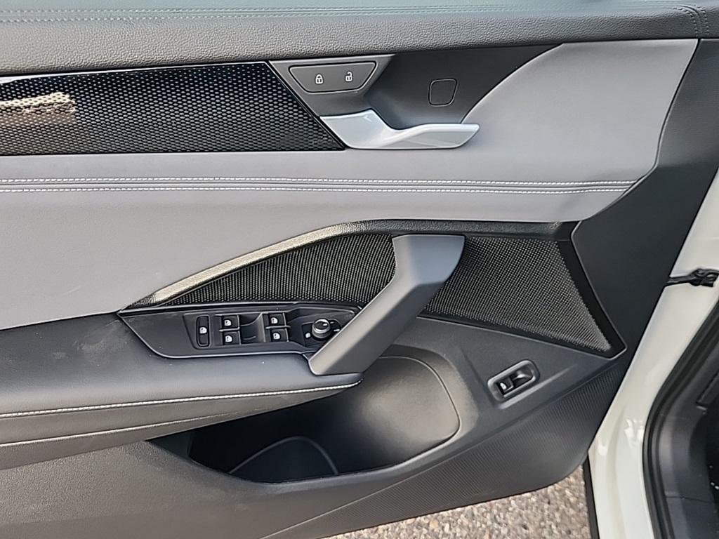 new 2026 Volkswagen Tiguan car, priced at $36,086