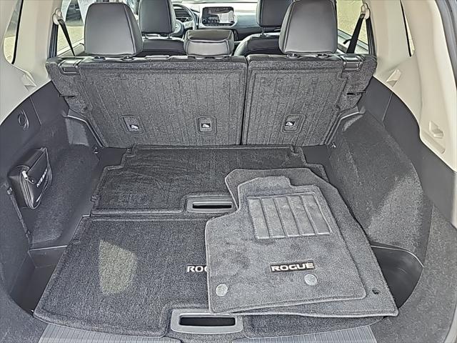 used 2022 Nissan Rogue car, priced at $29,469