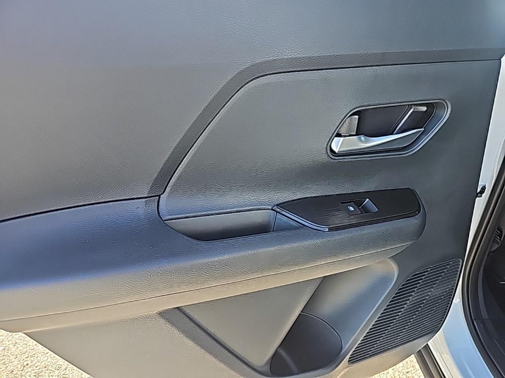 new 2025 Nissan Kicks car, priced at $28,660