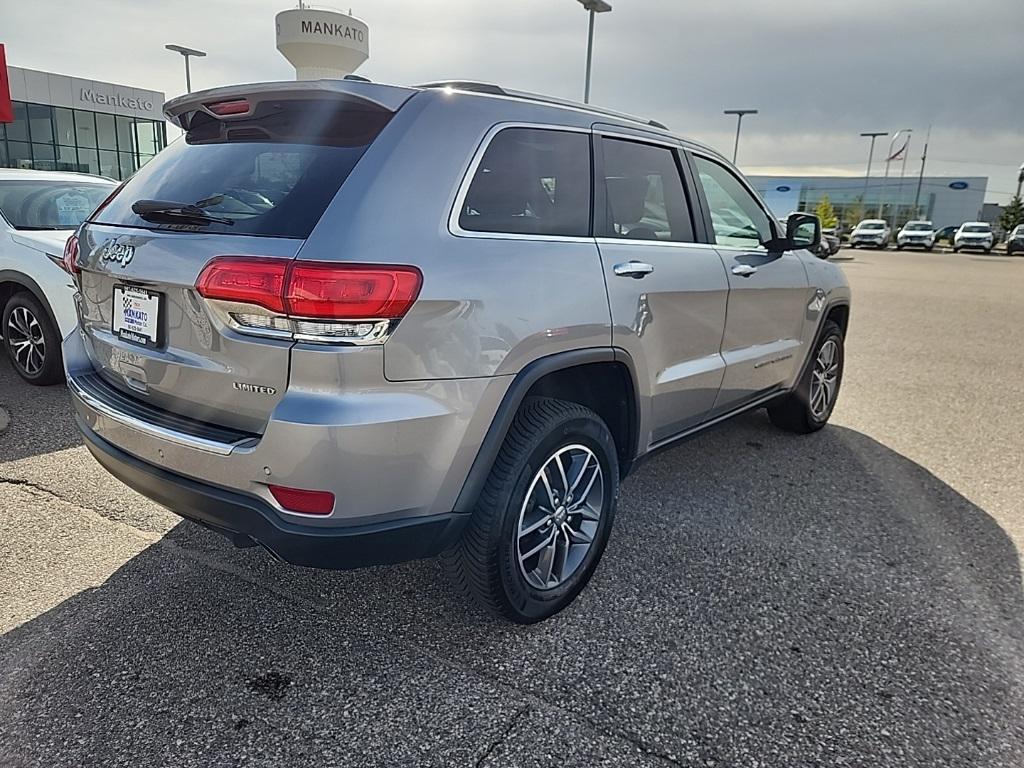 used 2017 Jeep Grand Cherokee car, priced at $13,808
