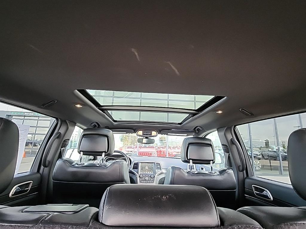 used 2017 Jeep Grand Cherokee car, priced at $13,808