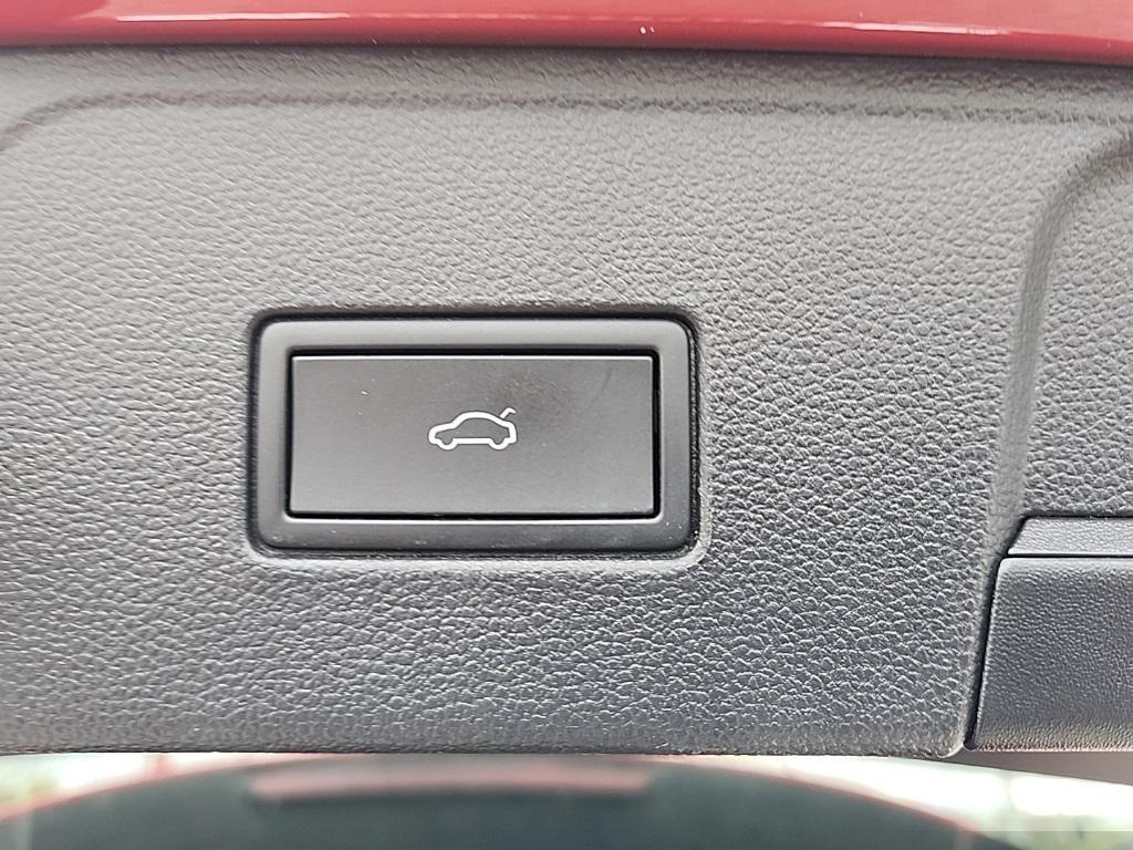 used 2024 Volkswagen Atlas car, priced at $39,674