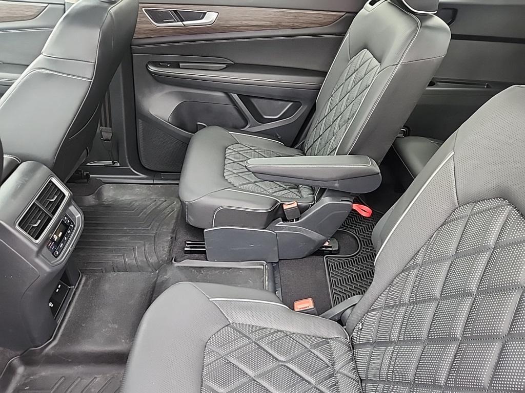 used 2024 Volkswagen Atlas car, priced at $39,674