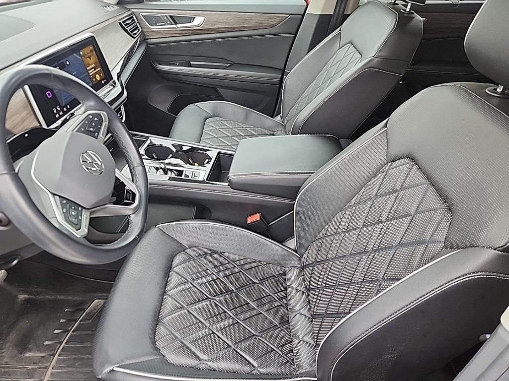 used 2024 Volkswagen Atlas car, priced at $39,674