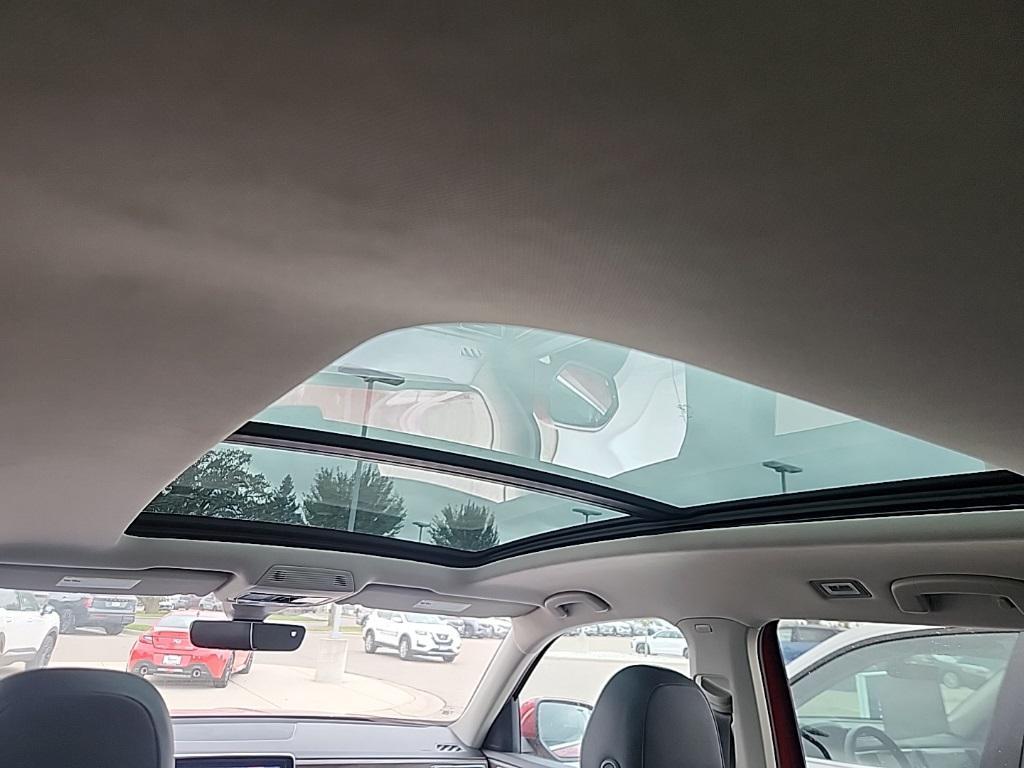 used 2024 Volkswagen Atlas car, priced at $39,674