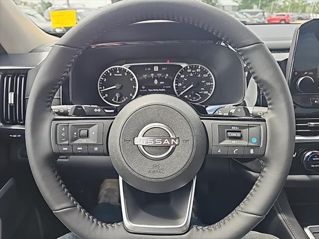 new 2025 Nissan Pathfinder car, priced at $44,435