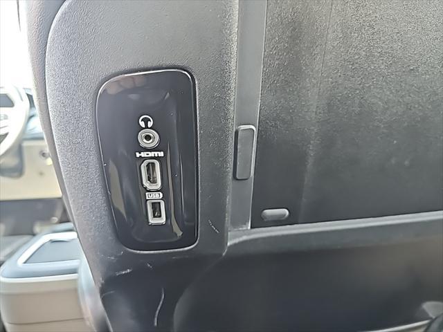 used 2017 Chrysler Pacifica car, priced at $15,871