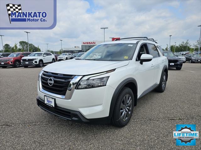 new 2025 Nissan Pathfinder car, priced at $46,315