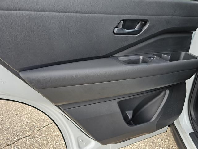 new 2025 Nissan Pathfinder car, priced at $46,315