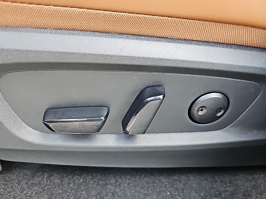 new 2025 Nissan Pathfinder car, priced at $50,895