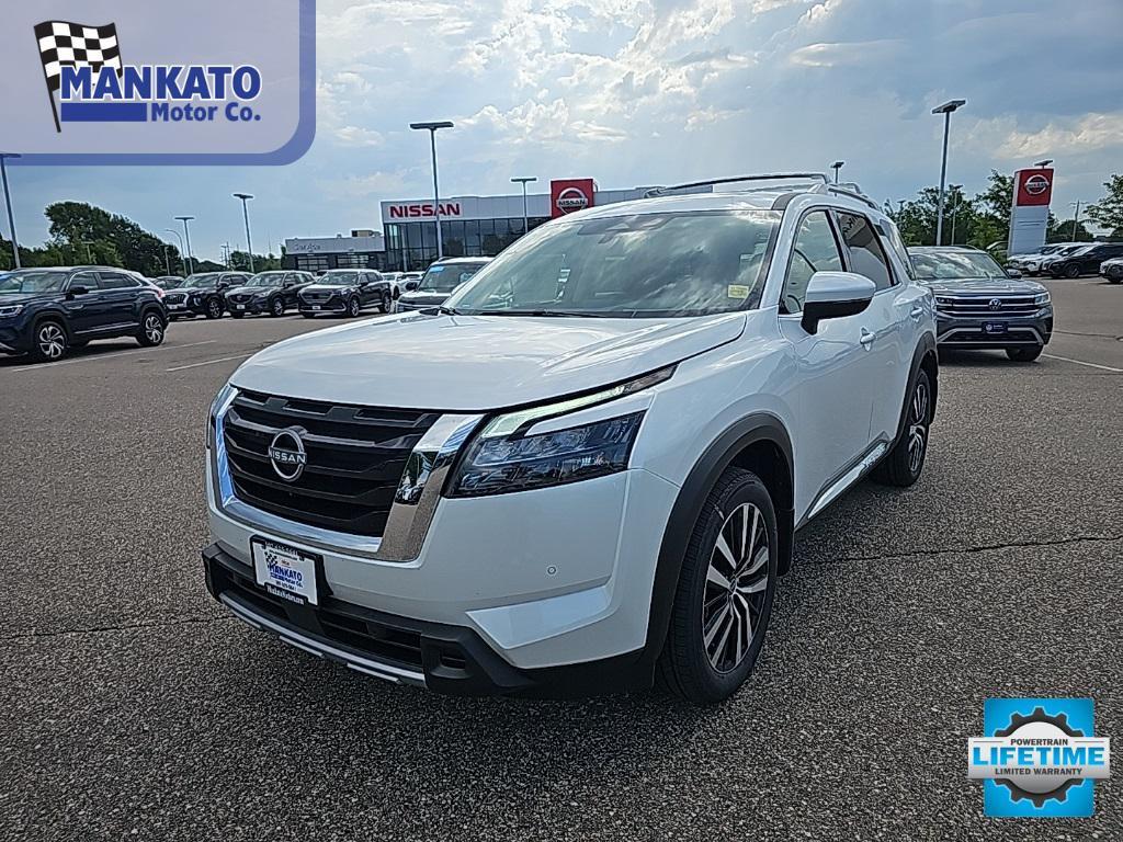 new 2025 Nissan Pathfinder car, priced at $50,895