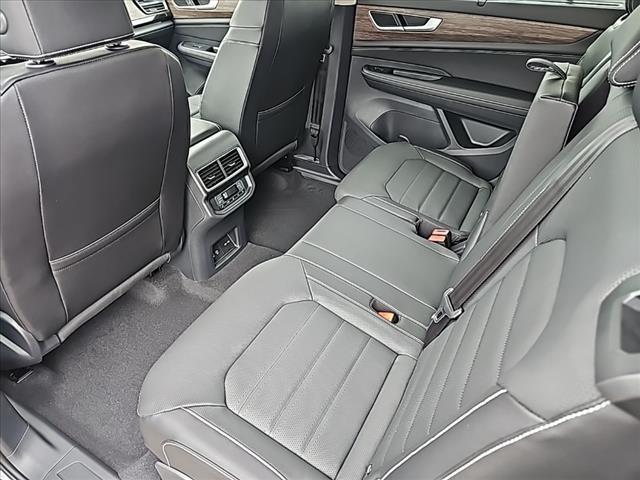 new 2025 Volkswagen Atlas car, priced at $49,280