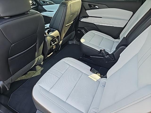 new 2025 Chevrolet Traverse car, priced at $57,295