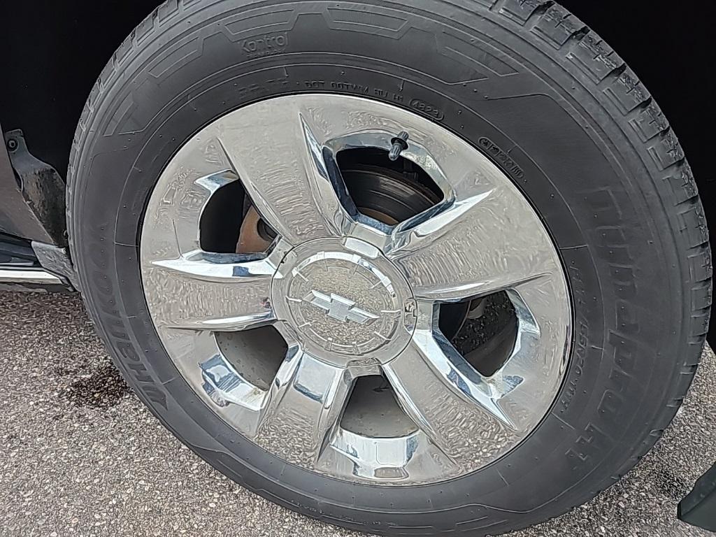 used 2016 Chevrolet Suburban car, priced at $20,167