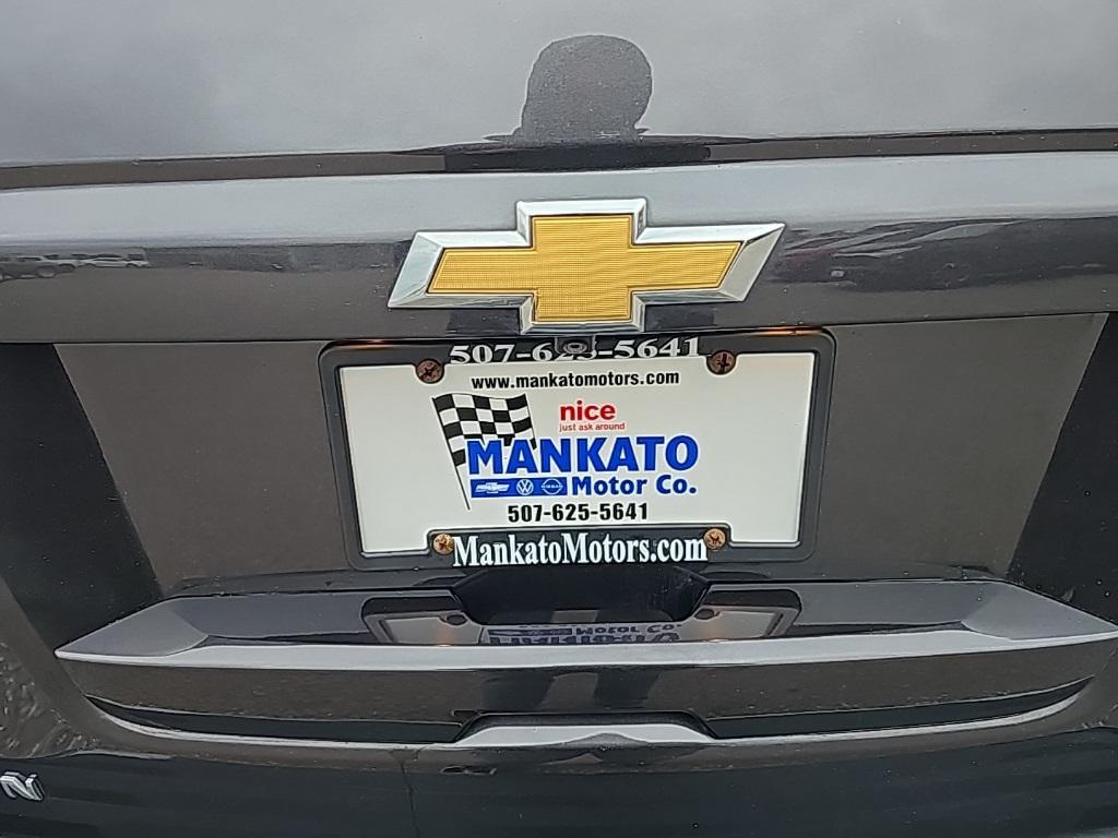 used 2016 Chevrolet Suburban car, priced at $20,167