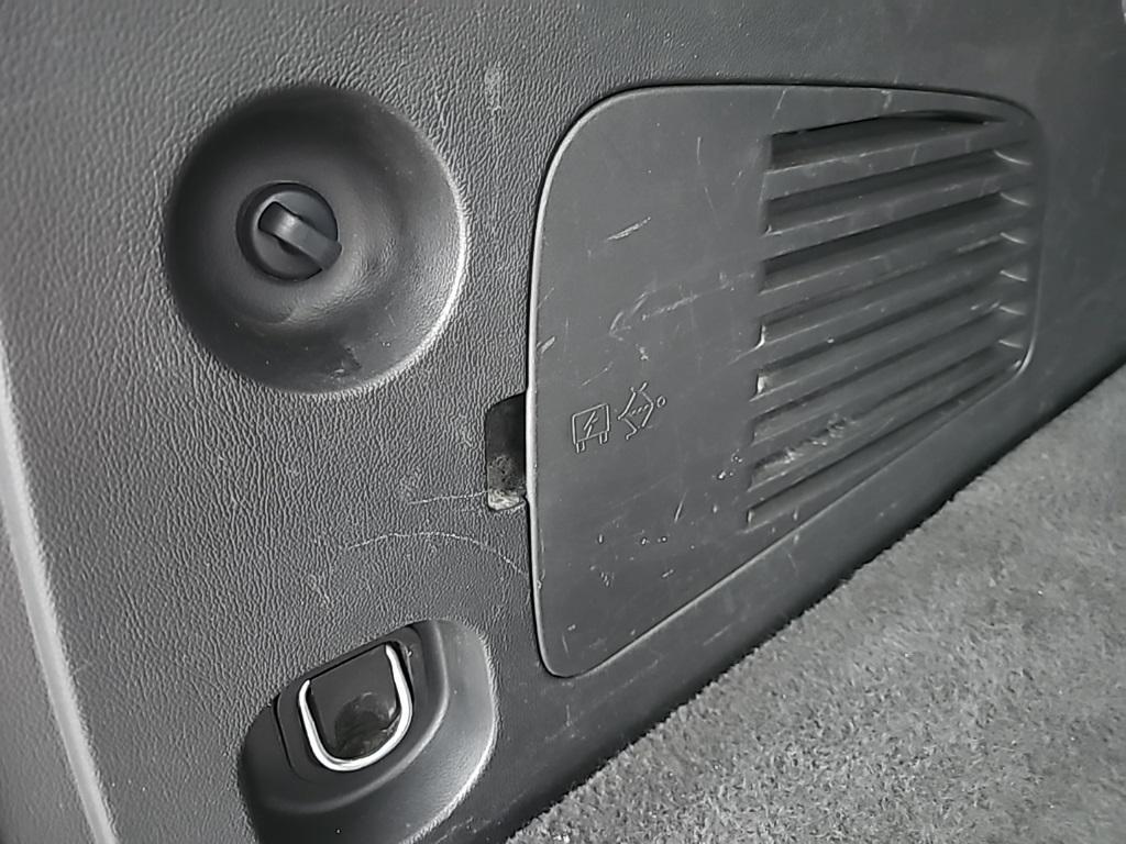 used 2016 Chevrolet Suburban car, priced at $20,167