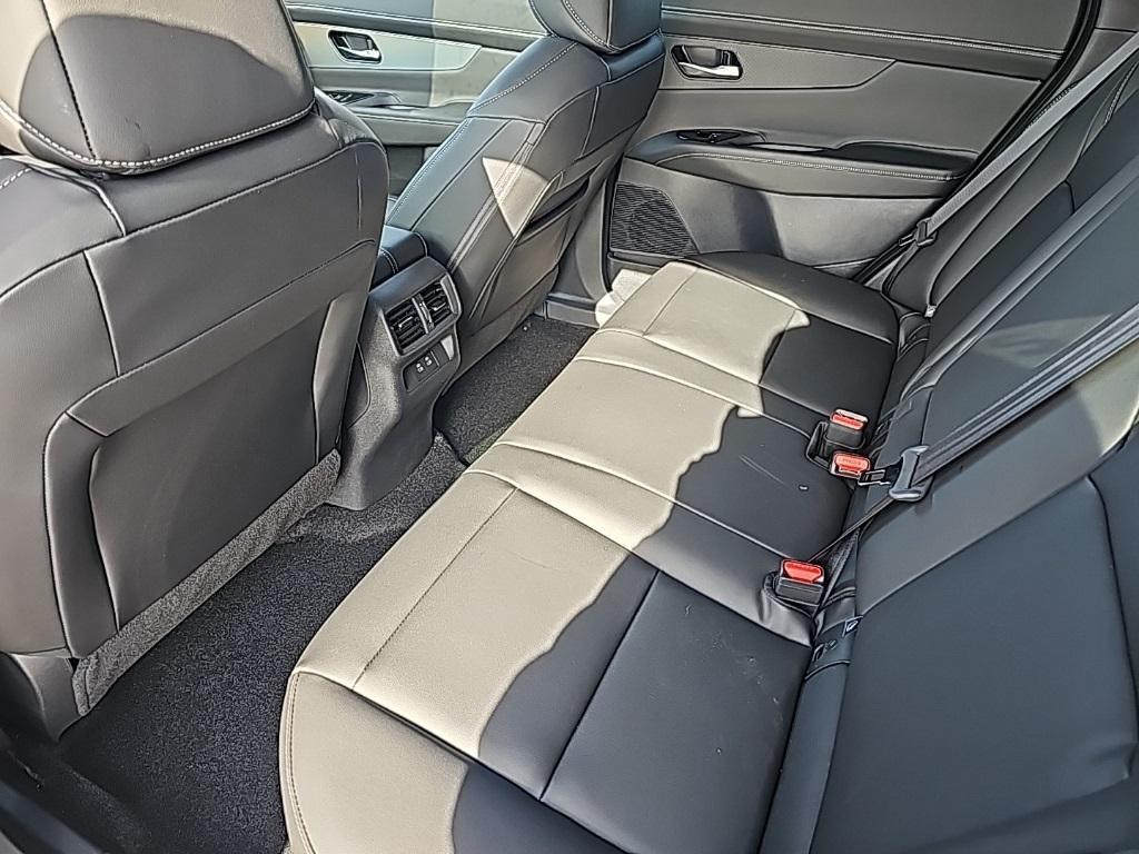 new 2025 Nissan Murano car, priced at $41,640