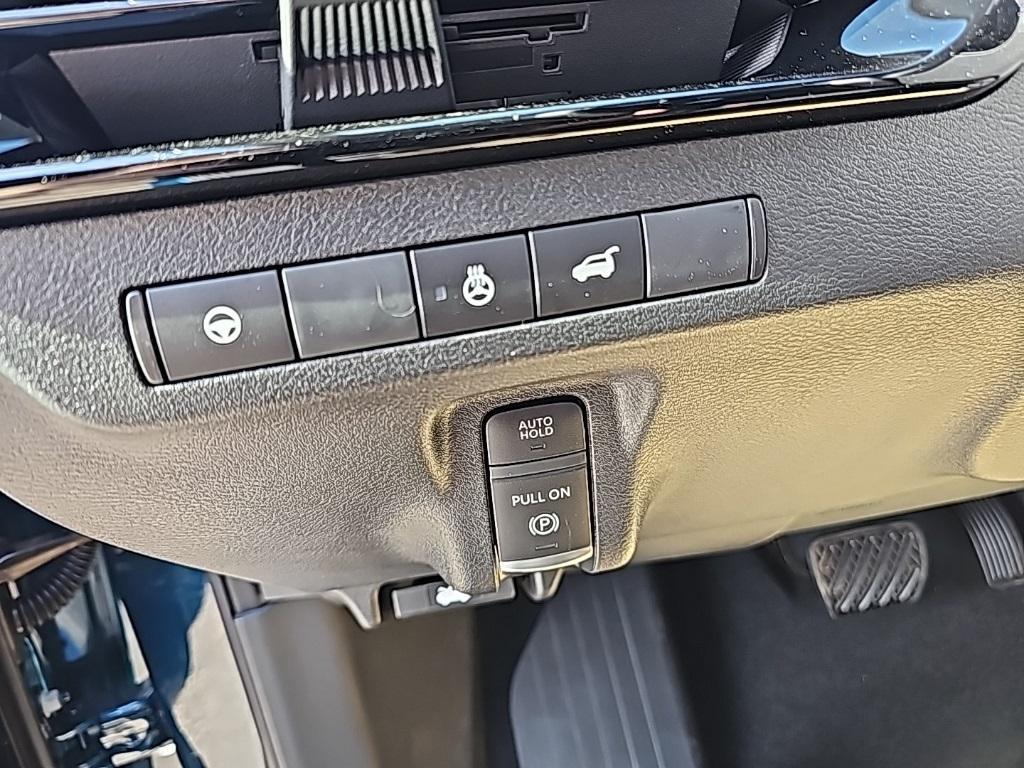 new 2025 Nissan Murano car, priced at $41,640