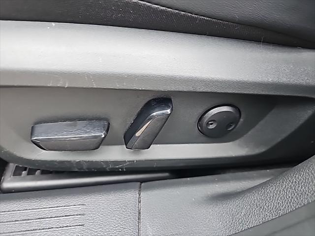 used 2023 Nissan Rogue car, priced at $26,286