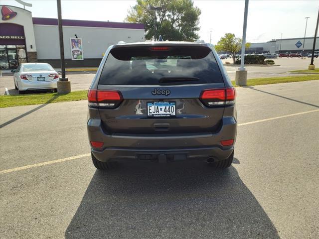 used 2016 Jeep Grand Cherokee car, priced at $15,989