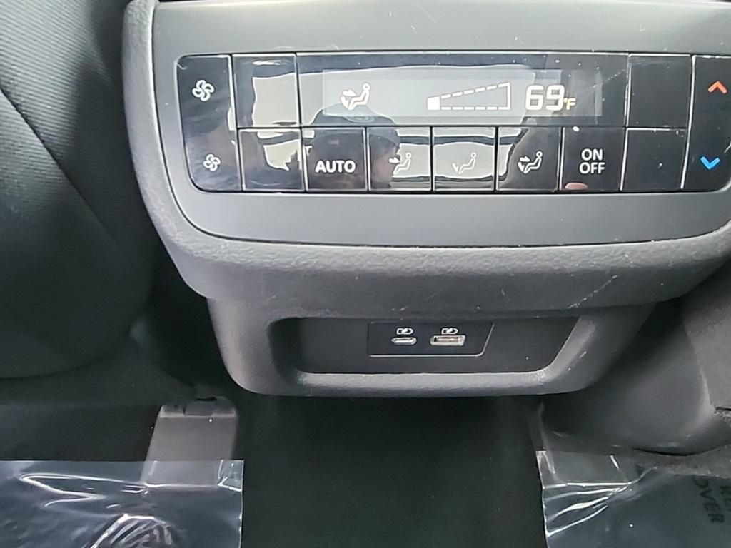 used 2022 Nissan Pathfinder car, priced at $25,467