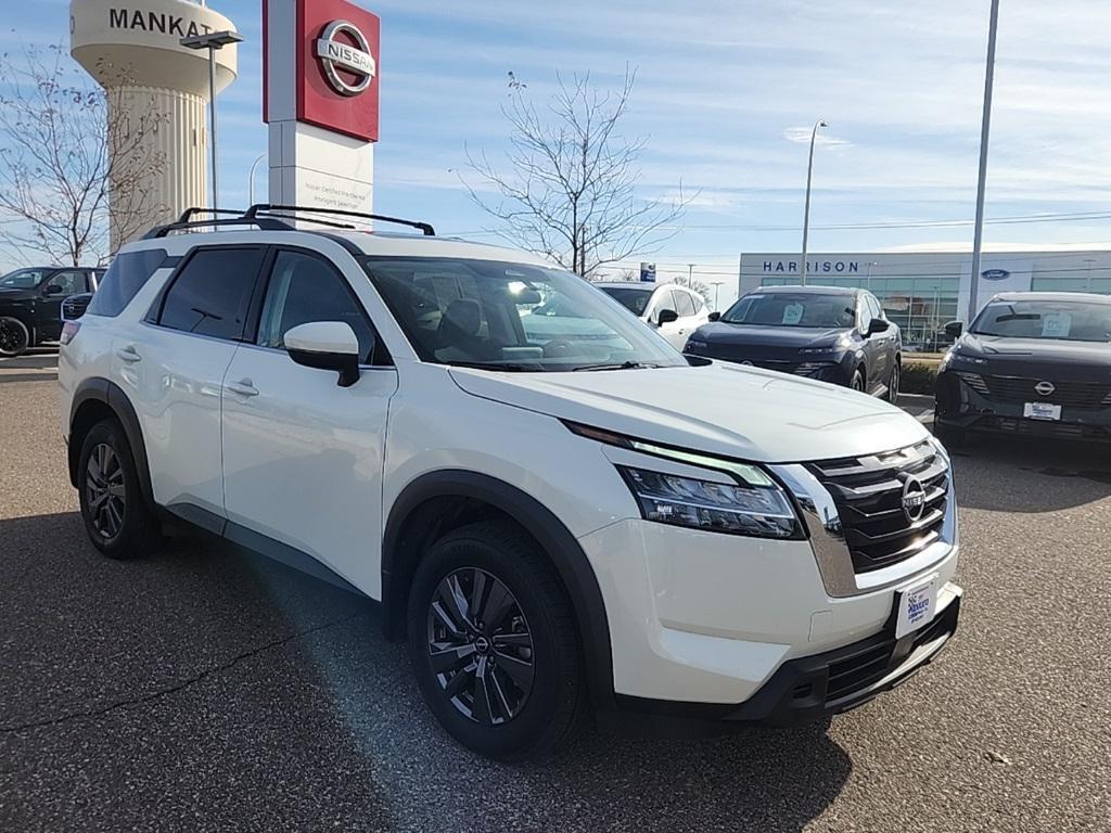 used 2022 Nissan Pathfinder car, priced at $25,467