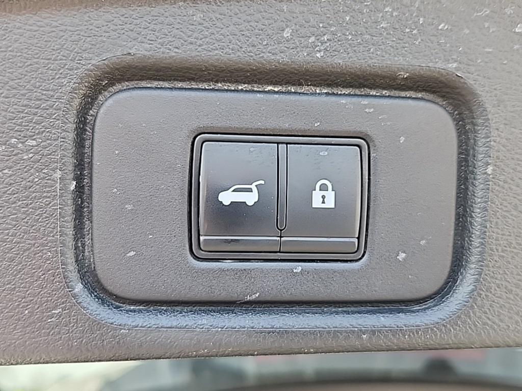 used 2022 Nissan Pathfinder car, priced at $25,467