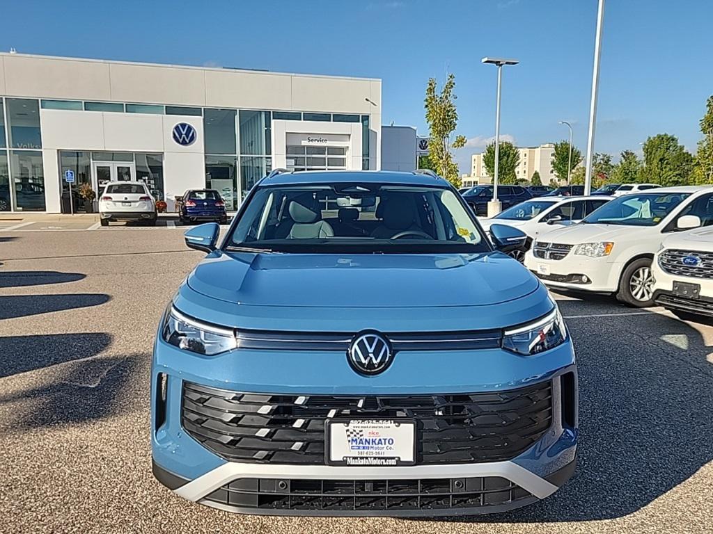 new 2025 Volkswagen Tiguan car, priced at $34,954
