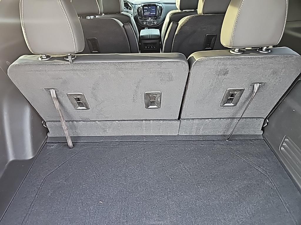 used 2023 Chevrolet Traverse car, priced at $38,327