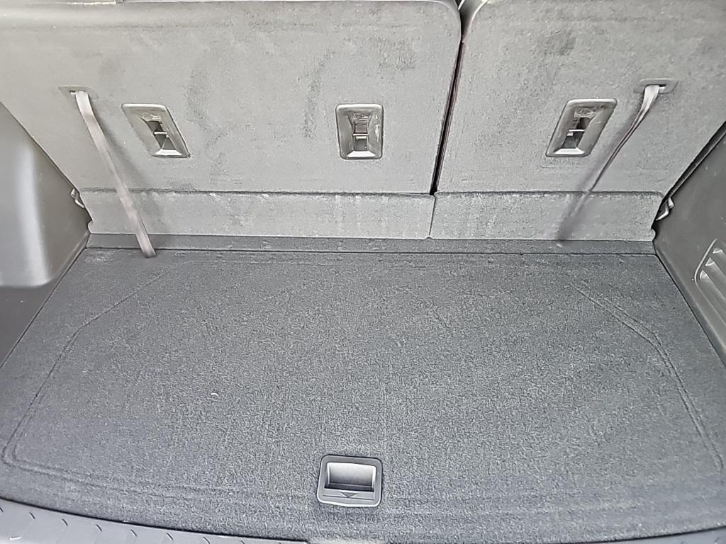 used 2023 Chevrolet Traverse car, priced at $38,327