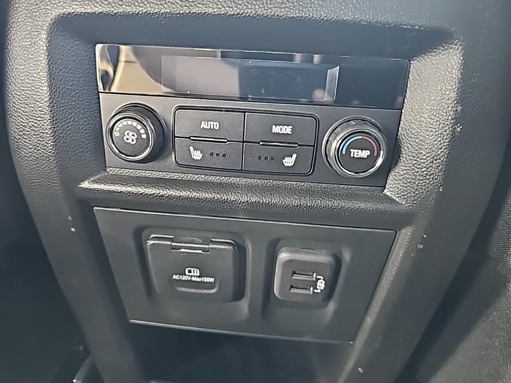 used 2023 Chevrolet Traverse car, priced at $38,327